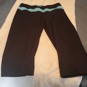 XL Marika tek women's Activewear capri